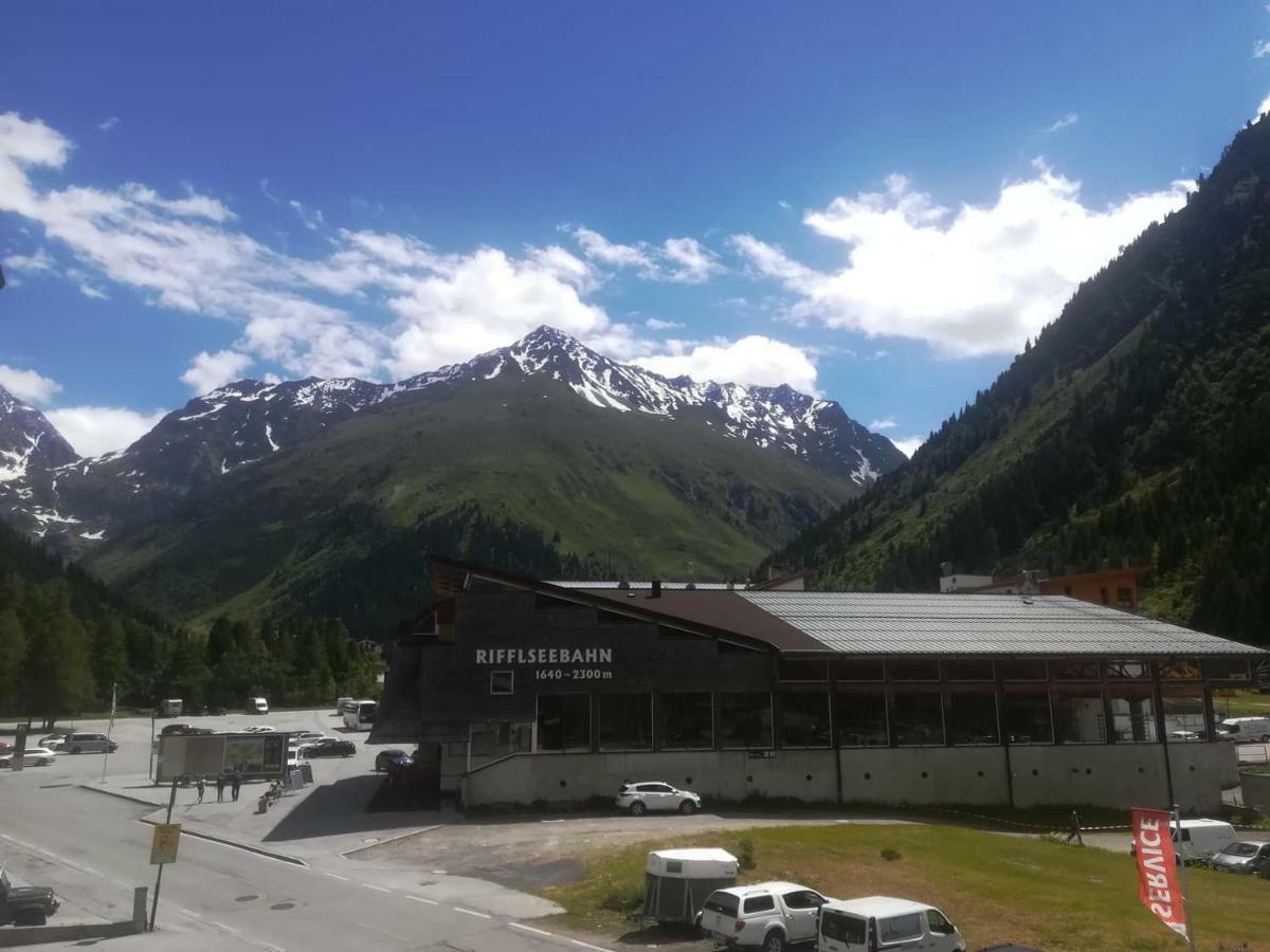 Haus Pechtl Hotel Sankt Leonhard im Pitztal Eksteriør billede